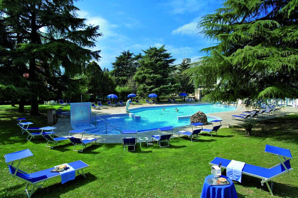 Hotel Terme Bologna Abano Terme Bagian luar foto